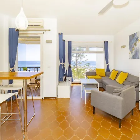 Apartment Cubo's Penthouse Cabopino Port & Parking