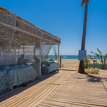 Apartment Cubo's Penthouse Cabopino Port & Parking