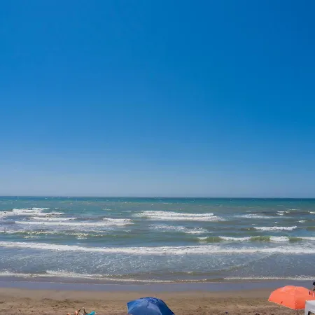 Cubo's Penthouse Cabopino Port & Parking Marbella