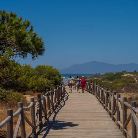 Cubo's Penthouse Cabopino Port & Parking アパート *