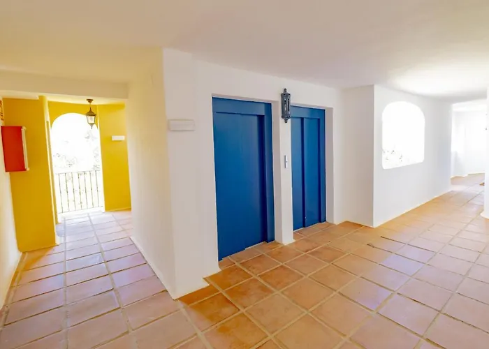 Cubo's Penthouse Cabopino Port & Parking 아파트 마르베야