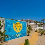 Cubo's Penthouse Cabopino Port & Parking