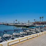 Cubo's Penthouse Cabopino Port & Parking Marbella