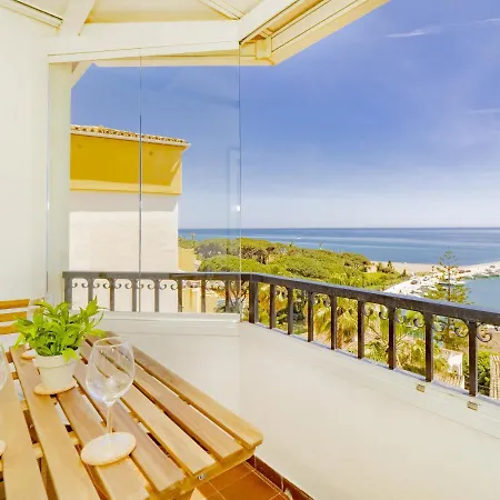 Cubo's Penthouse Cabopino Port & Parking Apartman