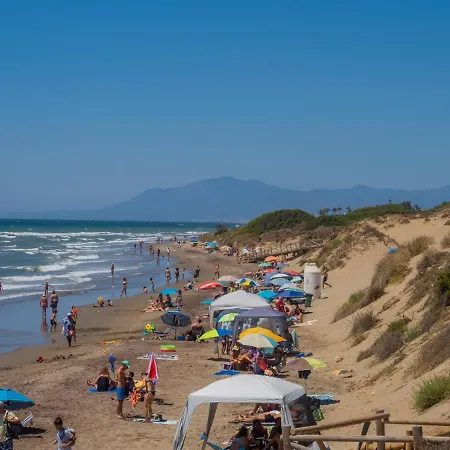 Cubo's Penthouse Cabopino Port & Parking *