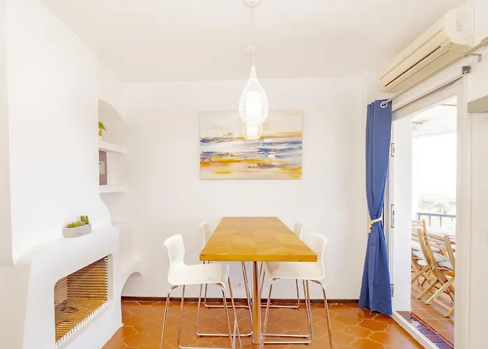 Апартаменты Cubo's Penthouse Cabopino Port & Parking Марбелья