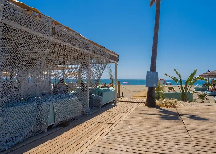 Апартаменты Cubo's Penthouse Cabopino Port & Parking
