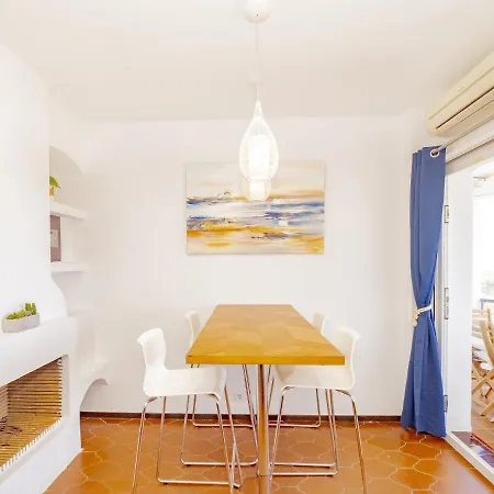 Апартаменты Cubo's Penthouse Cabopino Port & Parking Марбелья